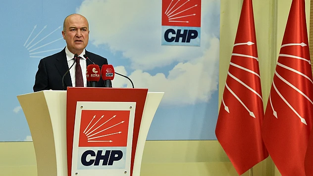 CHP'li Murat Bakan'dan sert tepki: 'Magazinel şafak operasyonları gerçeği değiştirmiyor'