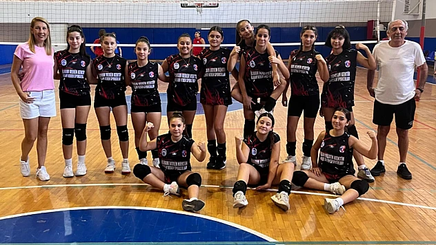 Efes Selçuk'ta çocuklar kışı sporla geçiriyor