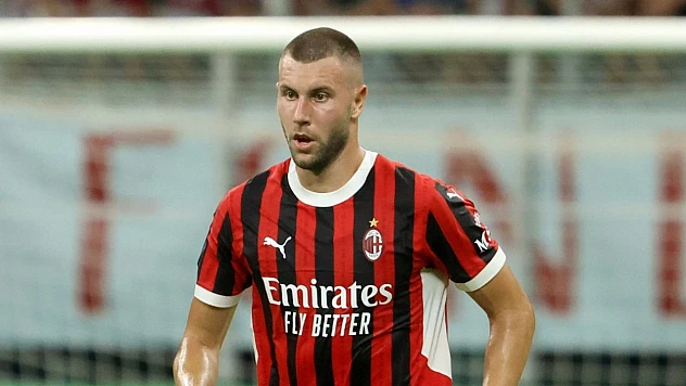 Fenerbahçe'den rekor teklif: Strahinja Pavlovic için 20 milyon euro!