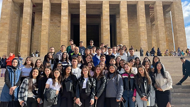 Gezi Kulübümüzle Şehirleri Gezmeye Devam