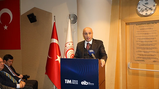 Gültepe: 'Döviz kuru enflasyonla paralel hareket etmeli'