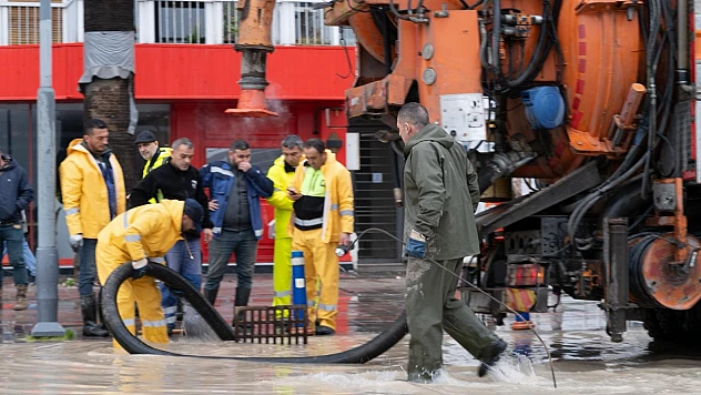 İzmir'de Ocak yağışları rekor kırdı