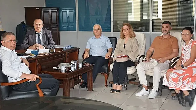 İzmir esnafından evlenecek çiftlere destek eli