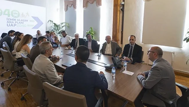 İzmir'in 2040 ulaşım vizyonu için start verildi