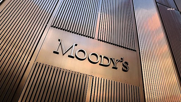 Moody's İzmir Büyükşehir Belediyesi'nin kredi notunu 'Aaa'ya yükseltti