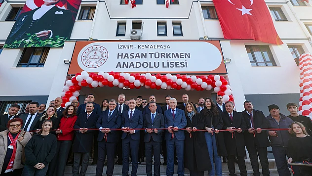 Özel, Hasan Türkmen Anısına Yapılan Okulun Açılışına Katıldı