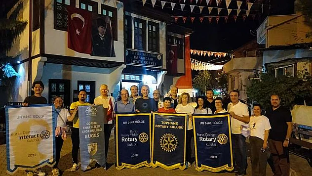 Rotaryenler Kocatepe yürüyüşünde: 'Zafer Yolu'nda geleceğe yürüyoruz'