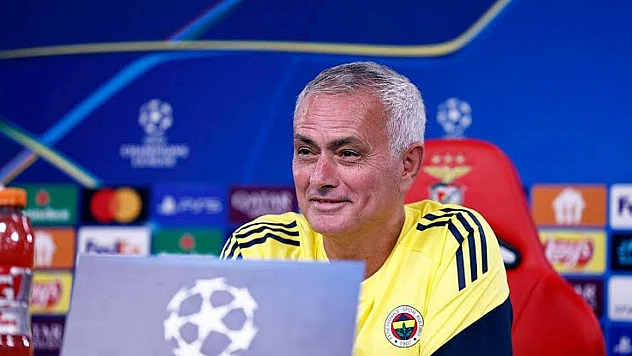 Süper Lig'de Yaprak Dökümü: Mourinho da Gitti