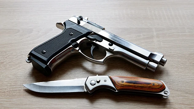 Uyuşturucu ticareti ve ruhsatsız silah operasyonu