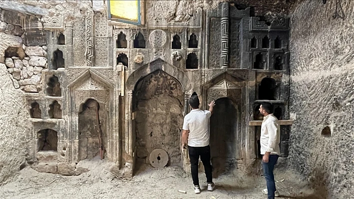 600 yıllık tarih küllerinden doğdu: Nevşehir'de kömürlükten ibadethane çıktı