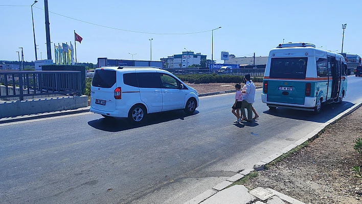 AK Parti'li Kocabaş'tan tepki: 'Burada beklemek lüks değil, risk!
