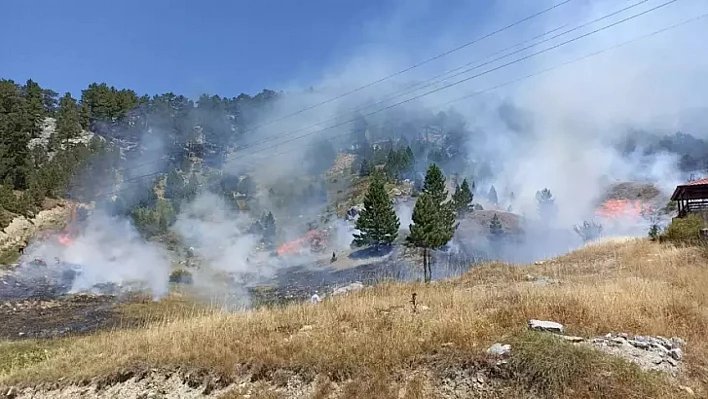 Antalya kontrol altında, Akhisar'da müdahale sürüyor