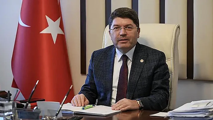Bakan Tunç: CHP Genel Merkezi yalan üretim merkezine dönüşmüş durumda