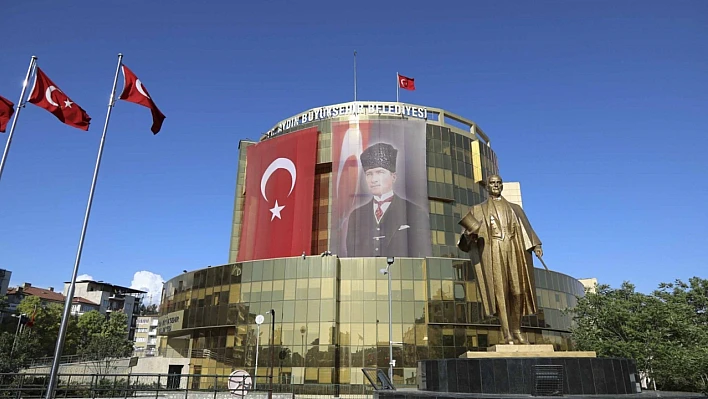 Başkan Çerçioğlu müjdeledi: Belediye personeline yüzde 23 zam!