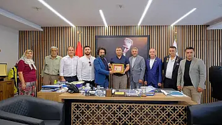 Başkan Okuroğlu'na Şehit ve Gaziler Derneği'nden ziyaret