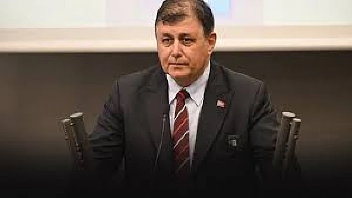 Başkan Tugay 15 Temmuz şehitlerini andı