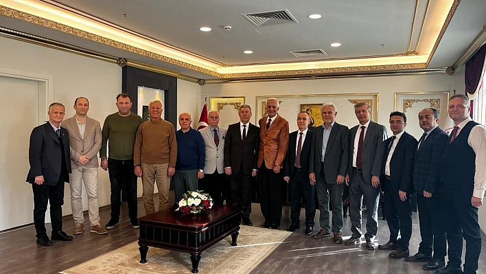 Başsavcı Arapoğlu'na Ödemişlilerden Plaket