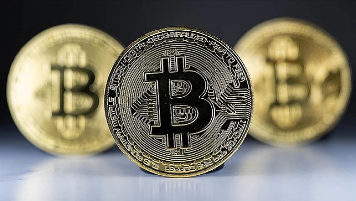 Bitcoin, Trump'ın 'Stratejik Kripto Rezervi' açıklamasıyla uçuşa geçti!