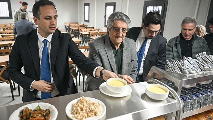Bornova'da dayanışma sofrası büyüyor