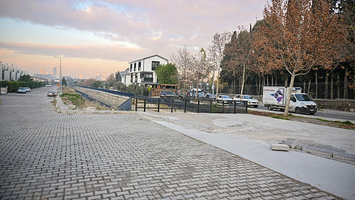 Bornova'da Trafik Sorununa Çözüm: Kavşak Düzenlemesi Başladı