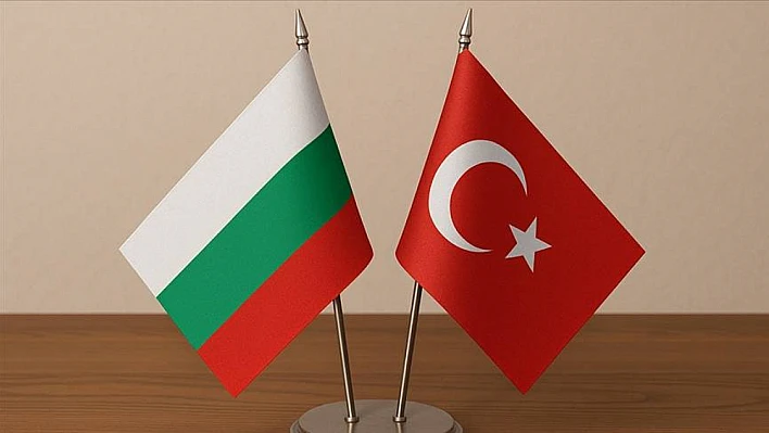 Bulgaristan'dan Türk vatandaşlarına vize kolaylığı
