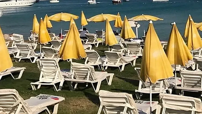 Çeşme'de şezlong kiralama zorunluluğu kalktı!