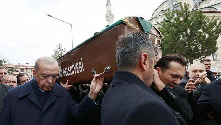 Cumhurbaşkanı Erdoğan, Bolu'da cenaze törenine katıldı