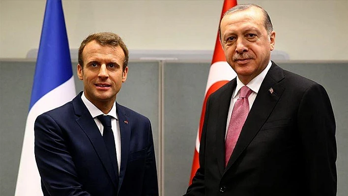 Cumhurbaşkanı Erdoğan'dan Fransa diplomasisi