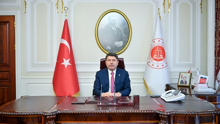 DEM Parti üçüncü kez İmralı'ya gidecek mi? Bakan Tunç'tan açıklama