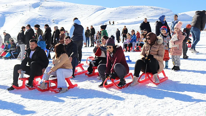 Denizli kayak merkezi, 2025 sezonunda 150 bin ziyaretçiyi ağırladı