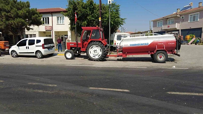 Edirne'de köylülerden yangın seferberliği: Su tankerleriyle 24 saat nöbetteler