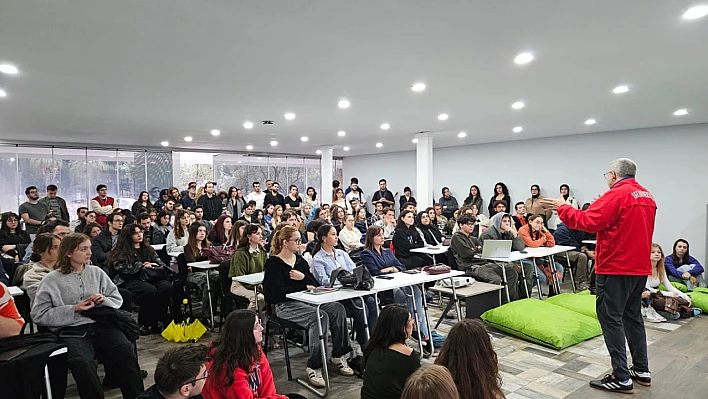 Ege Üniversitesi, öğrencilerini TÜBİTAK projelerine hazırlıyor