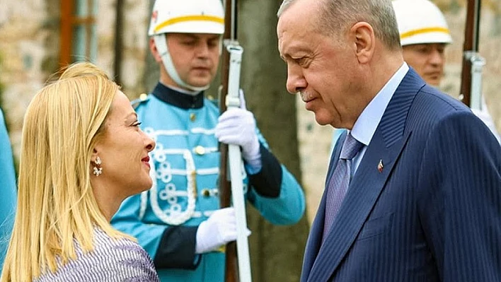 Erdoğan ve Meloni İstanbul'da bir araya geldi