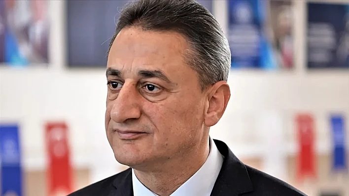 Eski Sinop Valisi Erol Karaömeroğlu hayatını kaybetti