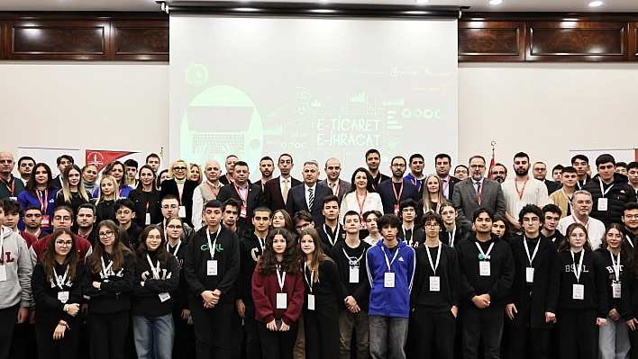Gençlere kodlama eğitimi: Dijital beceriler güçlendirilecek!