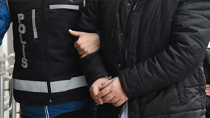 İstanbul'da CHP'li belediyelere yönelik 'Terör' soruşturması: 10 kişi gözaltında