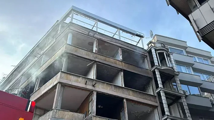 İstanbul'da korkutan yangın!