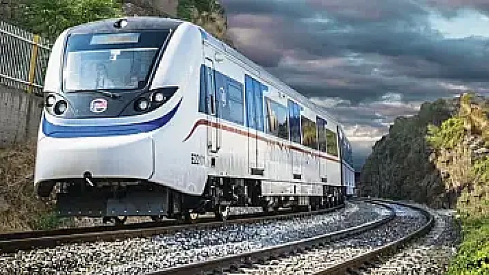 İzmir'de raylar 70 dereceye dayandı: Seferler tehlikede!