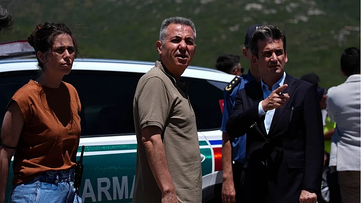 İzmir Valisi Elban: Yangınların kaynağı elektrik hatları, sabotaj yok