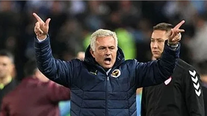 Jose Mourinho'dan Flaş Bir Derbi Paylaşımı Daha