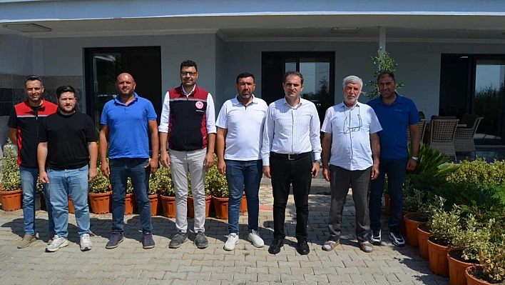 Kaymakam Murat Mete'den Bayındır çiçek üreticilerine destek ziyareti