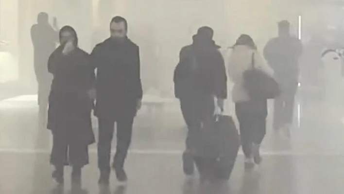 Korkutan AVM yangını!