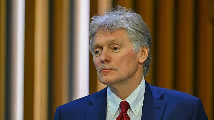 Kremlin, ABD'nin yaptırım tehditlerine rağmen diyaloğa açık olduğunu belirtti