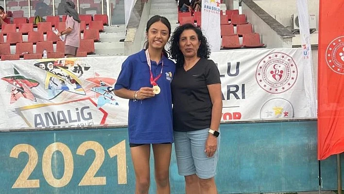 Manisalı atlet Belinay Gündoğdu Türkiye şampiyonu oldu