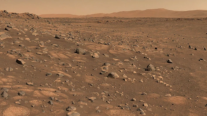 Mars'ta eski nehir izleri keşfedildi!