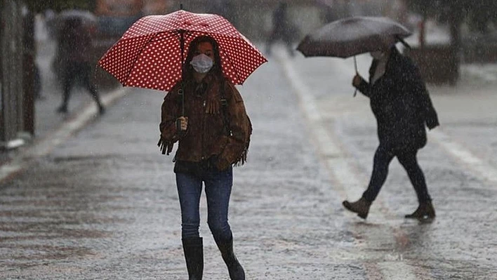 Meteorolojiden Kritik Uyarı! 12 İl İçin Sağanak Yağış Beklentisi