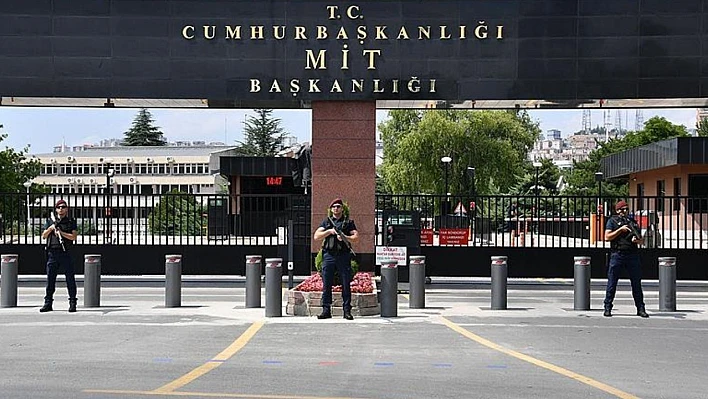 MİT'ten gençlere iş çağrısı! Tartışmalı kariyer kampanyası gündemde