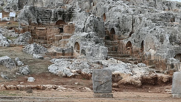 Perre Antik Kenti'nde 1800 Yıllık Üzüm İşliği Canlandırılıyor