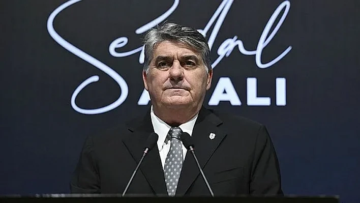 Serdal Adalı Adaylığını Duyurdu
