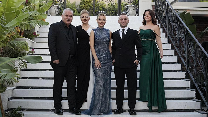 Serenay Arslan ve Celil Yüksel nişanlandı: Çeşme'de unutulmaz gece